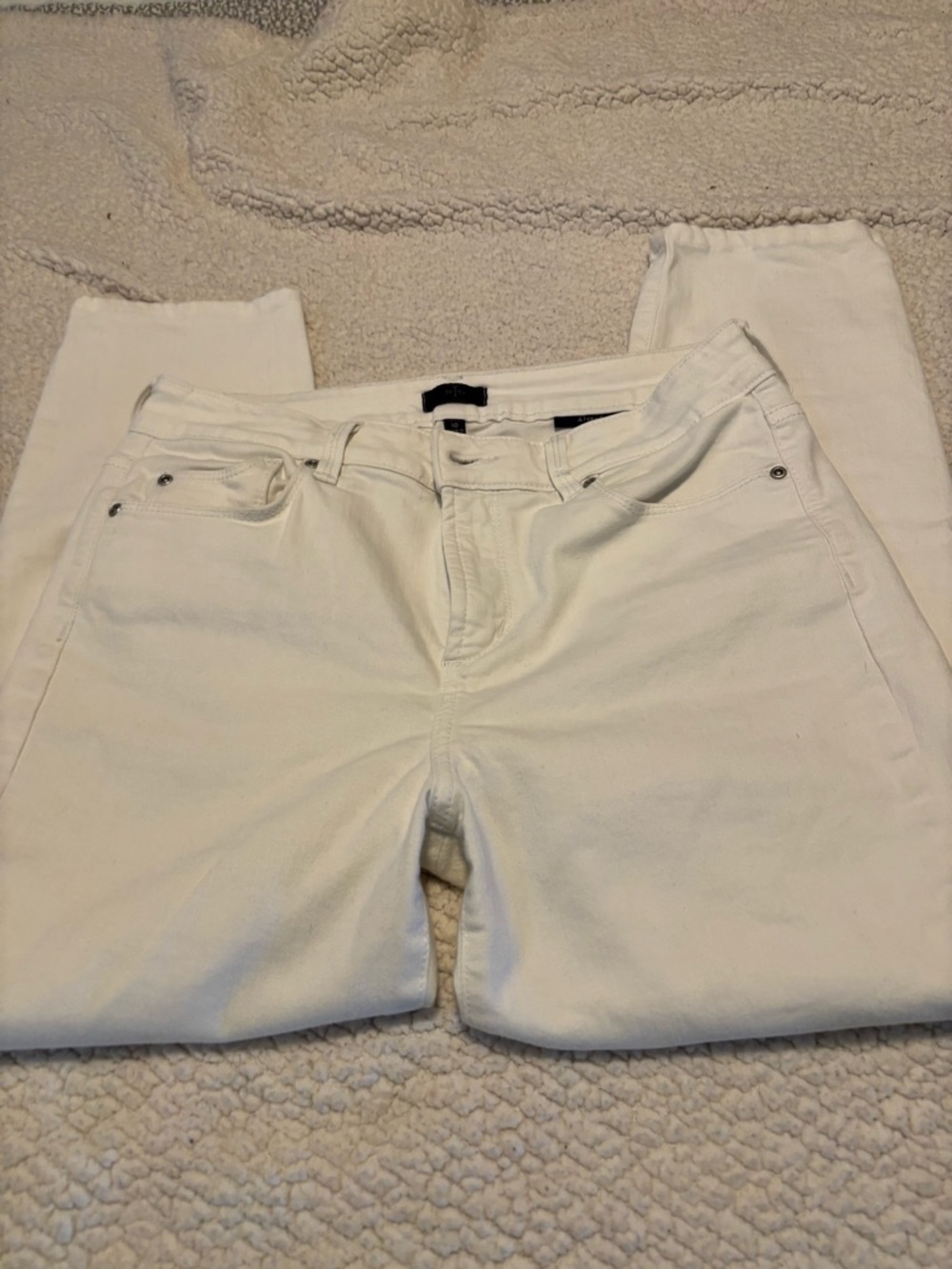 NYDJ White Ankle Cropped Jeans